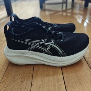 Asics Womens Gel Nimbus 27 1012B752 Black Running Shoes Sneakers Size 7.5 W 